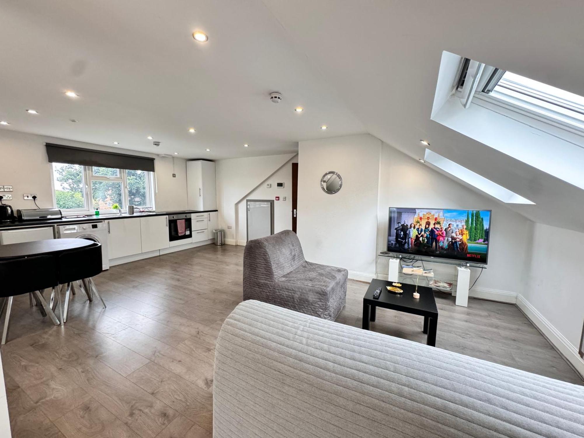 Appartement Hatton Heathrow Airport- Free Parking-free Underground To And From Heathrow Airport Hatton Cross Picture-see Fast Hatton Cross To 30min